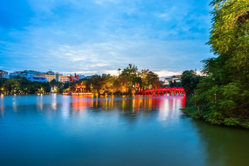 ฟลาวเวอร์ โฮสเทล ฮานอย ภายนอก รูปภาพ